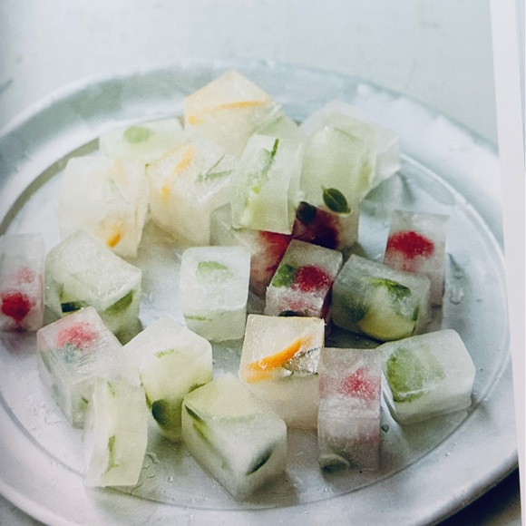 NEW Amelia Freer Eat Nourish Glow Paperback Cookbook Recipe Book - Picture 11 of 12